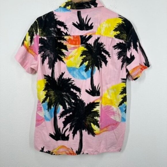 American Eagle Men's Size Medium Cotton Camp Shirt Bright Pink Palm Trees Summer - Picture 7 of 7